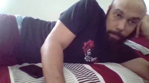 Snapshot of mr8plus chatting on January 9, 9:05 pm Mr8 online show from January 9, 9:05 pm