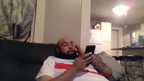 Snapshot of mr8plus chatting on September 26, 1:14 am Mr8 online show from September 26, 1:14 am