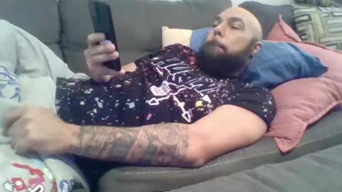 Snapshot of mr8plus chatting on February 21, 10:04 pm Mr8 online show from February 21, 10:04 pm