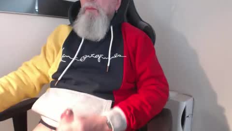 mr_boombastic2021 online show from March 14, 10:55 am