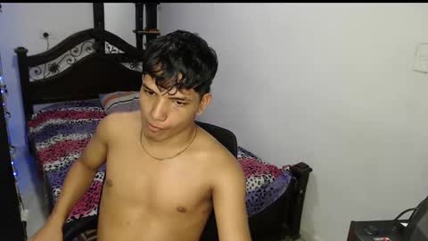 mr_cock_28 online show from January 29, 5:51 am