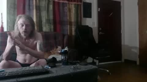 mr_happy12 online show from January 30, 9:57 am