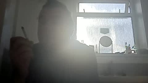 mr_i_ online show from January 31, 10:42 am