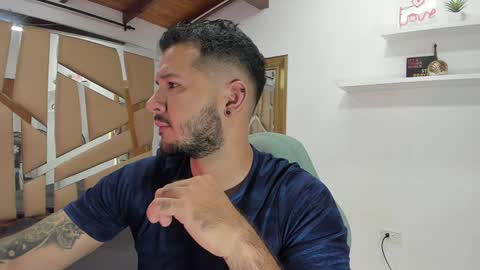 MIKEE online show from January 9, 3:04 am