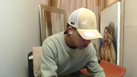 mr_stiven_ online show from November 30, 3:08 am