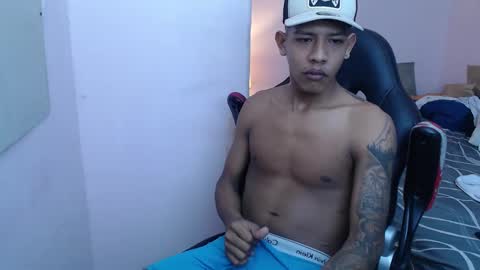 Snapshot of mr_stiven_ chatting on January 13, 8:58 am mr_stiven_ online show from January 13, 8:58 am