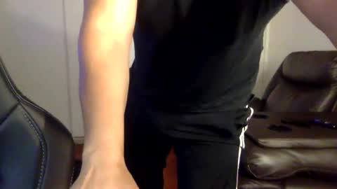 Mr Bree online show from December 7, 3:04 am