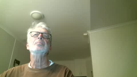 mrcreek1531 online show from May 28, 7:17 am