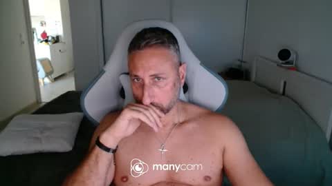 mrdr000 online show from June 13, 2:26 pm