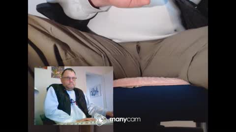 MrJohnsen1975 online show from May 17, 10:44 am