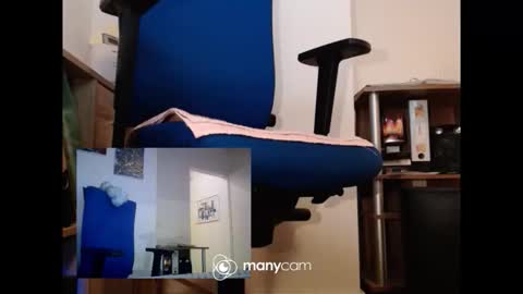 MrJohnsen1975 online show from February 28, 6:29 pm