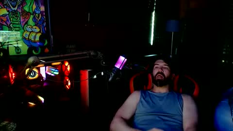 mrguy8888 online show from March 29, 4:07 pm