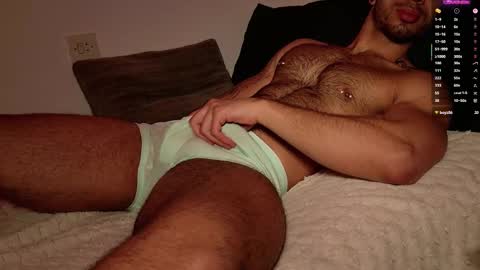 Juan online show from March 10, 9:32 pm