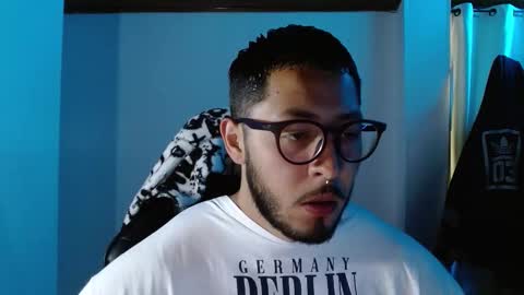 David Big online show from January 5, 9:40 pm