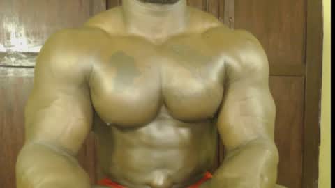 musclegod23 online show from November 5, 9:22 am