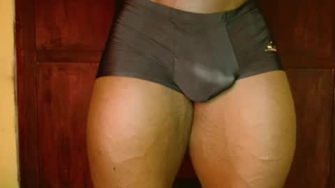 musclegod23 online show from January 12, 4:00 pm