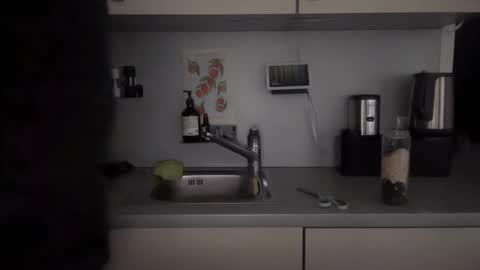 musclehair3 online show from December 31, 9:42 am