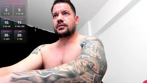 MuscleMonster31 online show from December 4, 8:10 am