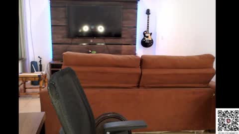 Snapshot of muscleweed420 chatting on February 23, 12:00 pm Ragnar online show from February 23, 12:00 pm