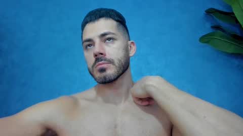 muscularmaster onlyfans online show from February 16, 10:19 pm