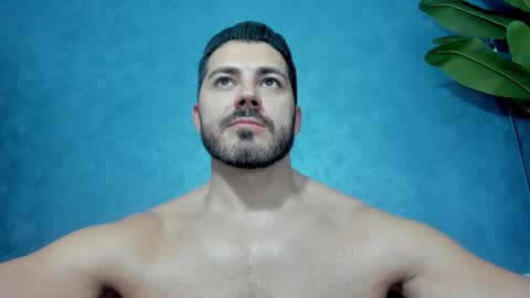 muscularmaster onlyfans online show from November 14, 10:33 pm