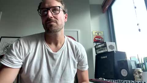 Perfectly Average online show from October 5, 7:51 pm