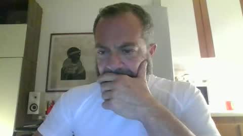 muzungu5 online show from November 8, 9:07 pm