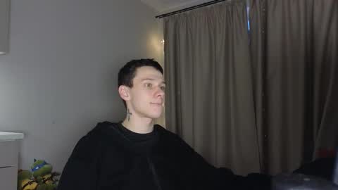 1x1 online show from January 18, 7:21 am