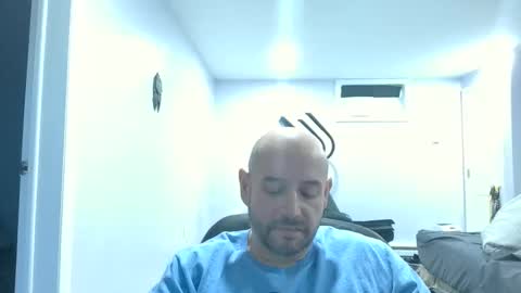 Maximus online show from March 31, 2:52 pm