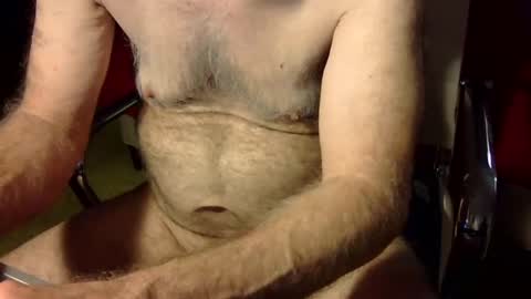 r-glenn-01 online show from September 12, 5:18 am