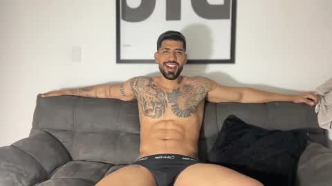 Myke esthetic online show from March 11, 11:37 pm