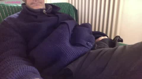 Bi sexy guy lovense hush is on private is open or password show tip if you like. online show from February 18, 11:00 am