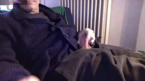 Bi sexy guy lovense hush is on private is open or password show tip if you like. online show from January 20, 1:21 pm