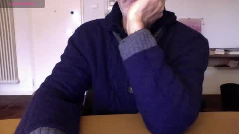 Bi sexy guy lovense hush is on private is open or password show tip if you like. online show from December 17, 8:43 am