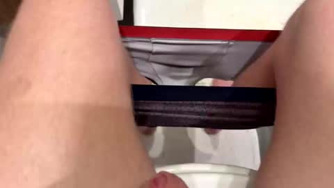 Ricky online show from October 31, 8:34 pm