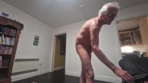 myshkin188118 online show from December 20, 6:59 pm