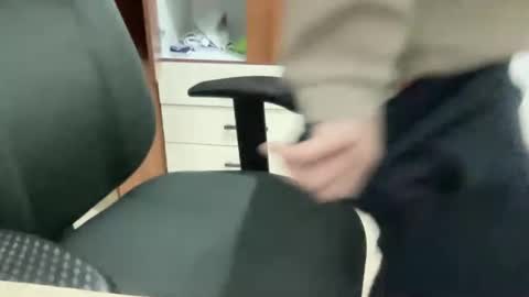 Snapshot of mystallion007 chatting on January 1, 9:07 am myStallion online show from January 1, 9:07 am