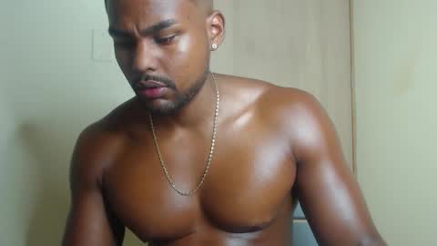 mysterious_black__ online show from January 12, 5:00 am