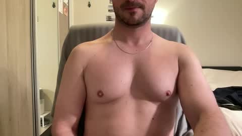 n_matt89 online show from May 13, 12:46 pm
