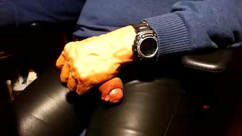 naaapa online show from December 18, 9:44 pm