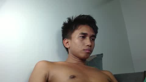 nachos072800 online show from March 18, 6:27 am