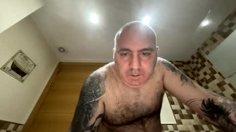 narutotheone online show from February 4, 6:47 pm