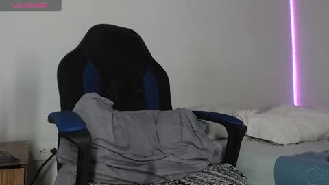 nassh_18 online show from February 1, 10:02 pm