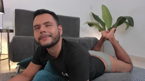 Nate Ocean online show from March 4, 8:49 pm