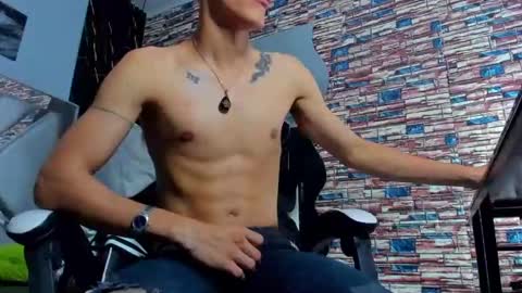 nathan_carson1 online show from December 20, 1:33 pm