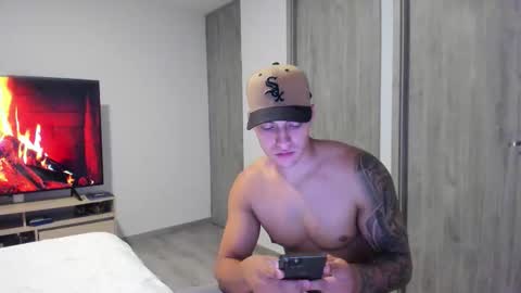 nathan_gross online show from February 24, 12:12 am