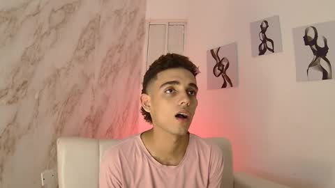 nathan_shimmer online show from April 8, 10:07 pm