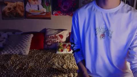 Snapshot of nathanbruce chatting on October 26, 1:24 pm N A T H AN online show from October 26, 1:24 pm