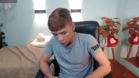 nathanclay online show from January 17, 3:53 am