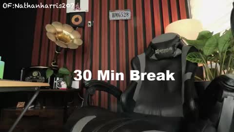 Nathan Harris online show from February 13, 9:31 pm